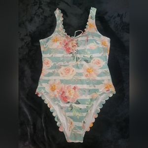 NEW without tags Cupshe swimsuit